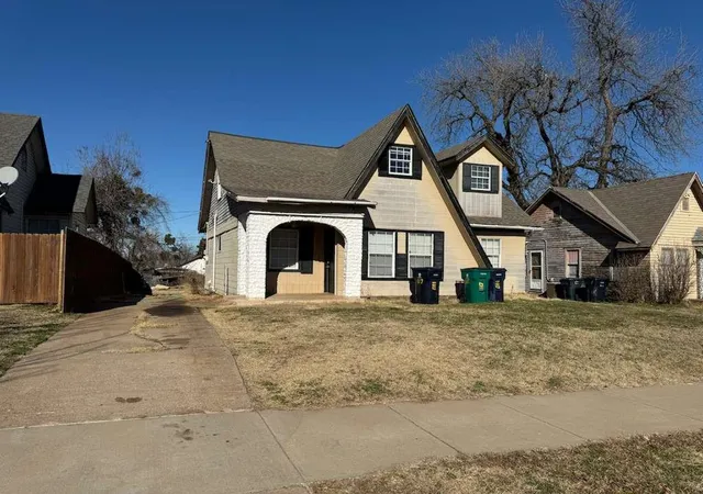 Homes for sale in Oklahoma City, OK | 1117 Sw 28th St, Oklahoma City, OK 73109 | MLS# 1210181