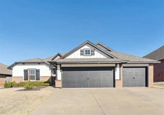 Photo 3 of Single family home for sale at 9913 Nw 143rd Street, Yukon, OK 73099 | MLS# 1210209 | Listing updated on 2026-06-28