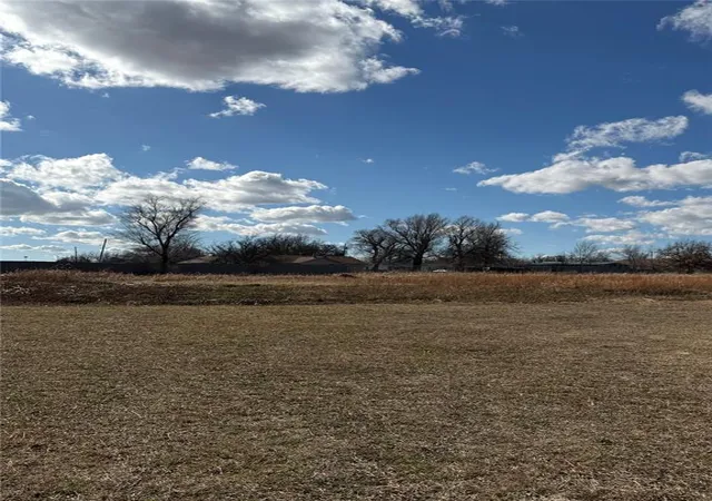 Photo 2 of Sale Pending at N Garnett Dr, Oklahoma City, OK 73114 | MLS# 1210210 | Listing updated on 2026-03-15