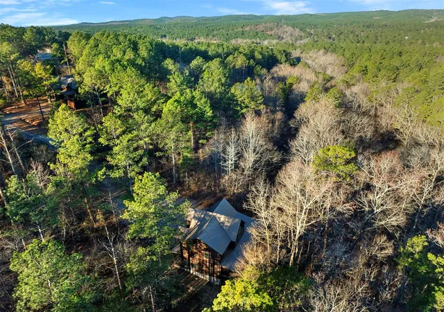 Photo 3 of Single family home for sale at 46 Yellow Wood Trl, Broken Bow, OK 74728 | MLS# 1210228 | Listing updated on 2026-07-20