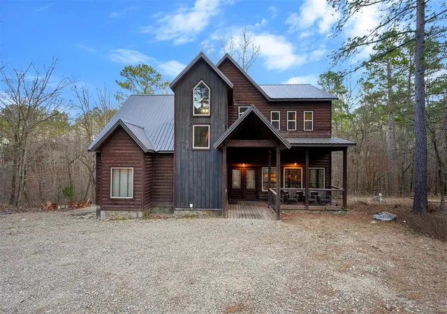 Photo 4 of Single family home for sale at 46 Yellow Wood Trl, Broken Bow, OK 74728 | MLS# 1210228 | Listing updated on 2026-07-20