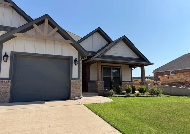 Photo 2 of Sale Pending at 9212 Sw 44th Terrace, Oklahoma City, OK 73179 | MLS# 1210235 | Listing updated on 2026-03-06