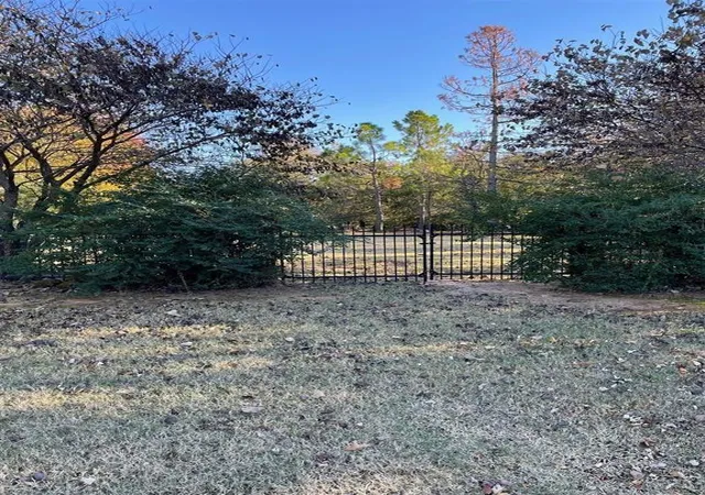 Photo 1 of Land for sale at 1181 Augusta Ct, Shawnee, OK 74801 | MLS# 1210448 | Listing updated on 2026-06-24