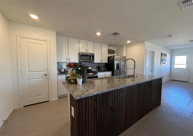 3rd image of 9601 Nw 125Th St, Yukon, OK 73099 | MLS# 1210550
