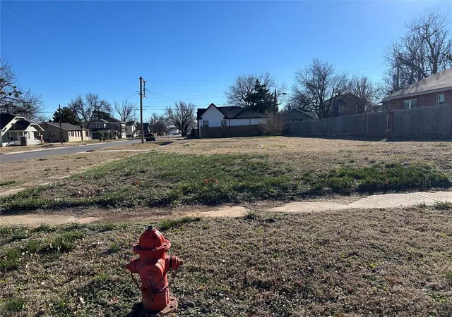 1st image of 1800 Nw 12th St, Oklahoma City, OK 73106 | MLS# 1210721