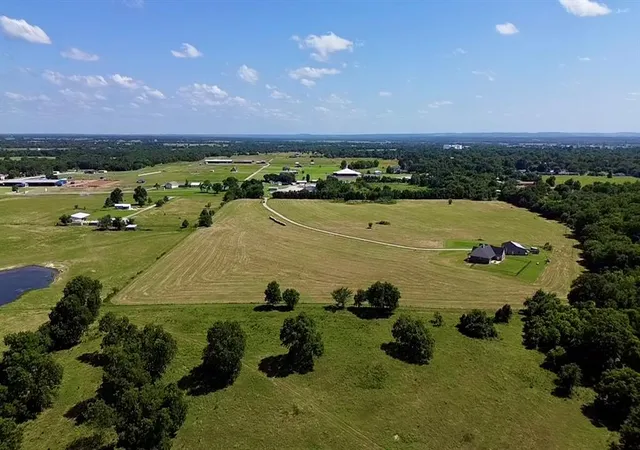 Homes for sale in Wynnewood, OK | 1630 E County Road Road #Tract F, Wynnewood, OK 73098 | MLS# 1210827