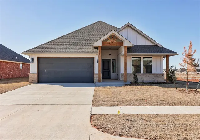 Photo 1 of Single family home for sale at 1243 Tawny Hills Rd, Yukon, OK 73099 | MLS# 1210925 | Listing updated on 2026-02-16