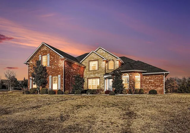 Photo 1 of Single family home for sale at 4551 Highland Lake Dr, Norman, OK 73026 | MLS# 1211007 | Listing updated on 2026-02-05