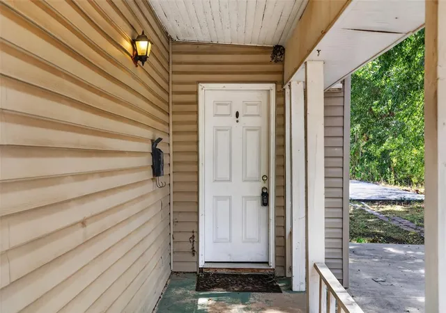 Photo 2 of Single family home for sale at 720 N Boulevard St, Edmond, OK 73034 | MLS# 1211551 | Listing updated on 2026-09-24