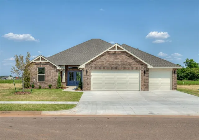 2nd image of 5008 Vine Cliff Rd, Mustang, OK 73064 | MLS# 1211899