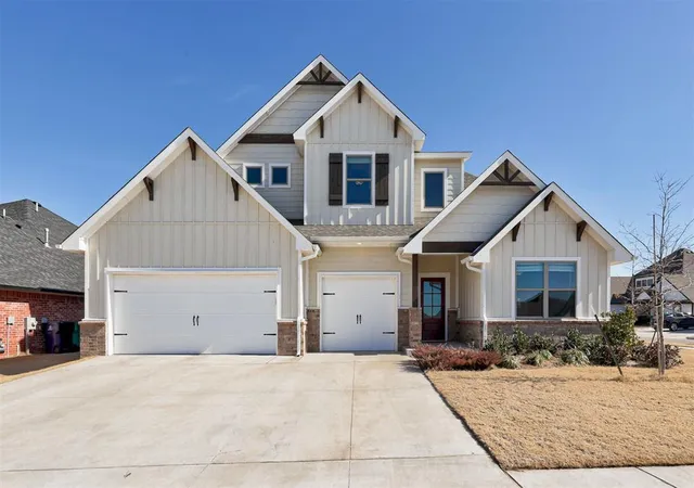 1st image of 9200 Lupine Rd, Yukon, OK 73099 | MLS# 1211918