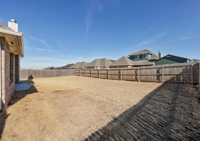 47th image of 9200 Lupine Rd, Yukon, OK 73099 | MLS# 1211918