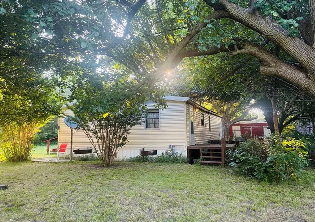 15th image of 304 S Shannon St, Wayne, OK 73095 | MLS# 1211994
