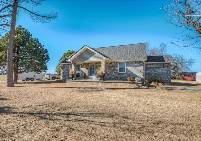 2nd image of 1701 N Morgan Rd, Tuttle, OK 73089 | MLS# 1212046