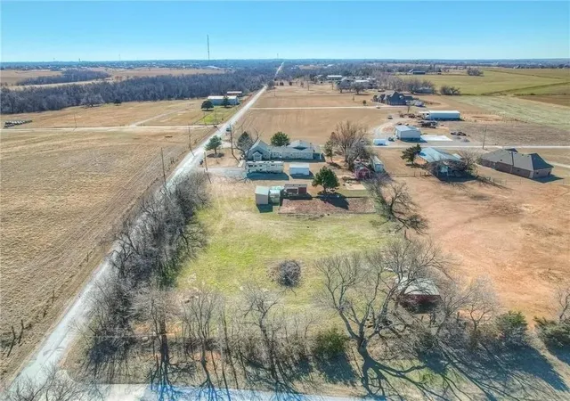 4th image of 1701 N Morgan Rd, Tuttle, OK 73089 | MLS# 1212046