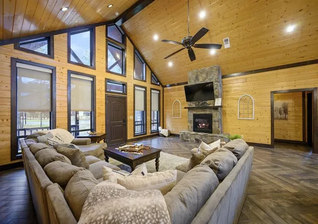 Photo 4 of Single family home for sale at 94 Willow Bnd Rd, Broken Bow, OK 74728 | MLS# 1212171 | Listing updated on 2026-02-17