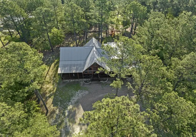 49th image of 94 Willow Bend Rd, Broken Bow, OK 74728 | MLS# 1212171