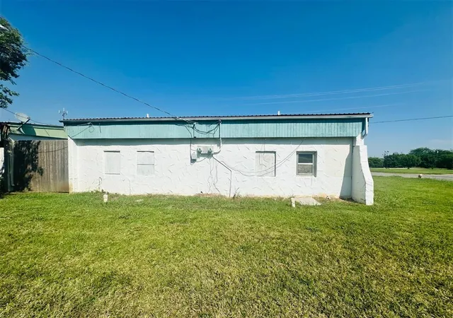 5th image of 402 Nw 3Rd St, Lawton, OK 73507 | MLS# 1212270