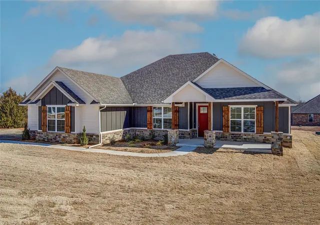 Homes for sale in Blanchard, OK | 11179 Black Lion Ct, Blanchard, OK 73010 | MLS# 1212318