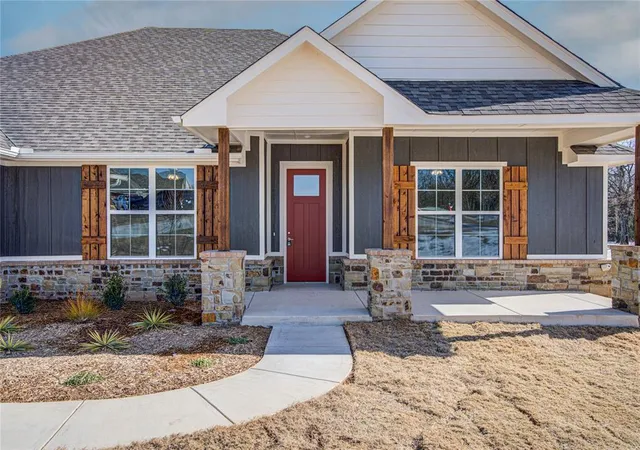 Homes for sale in Blanchard, OK | 11179 Black Lion Ct, Blanchard, OK 73010 | MLS# 1212318