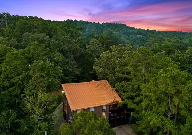 36th image of 30 Split Shot Cir, Broken Bow, OK 74728 | MLS# 1212376