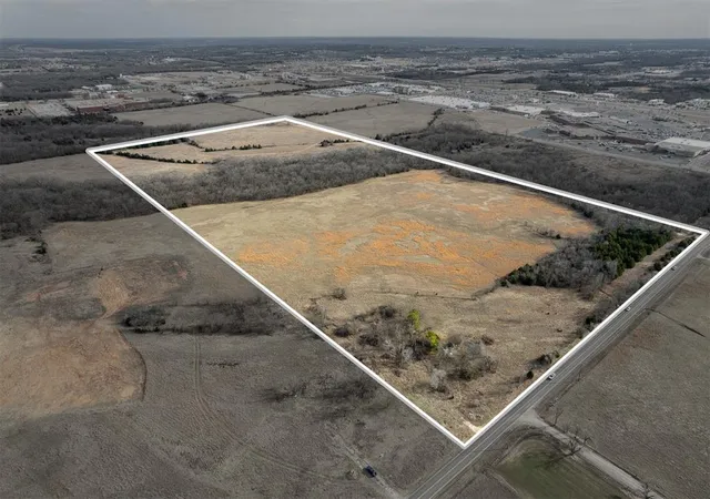 2nd image of 6011 N Kickapoo St, Shawnee, OK 74804 | MLS# 1212431