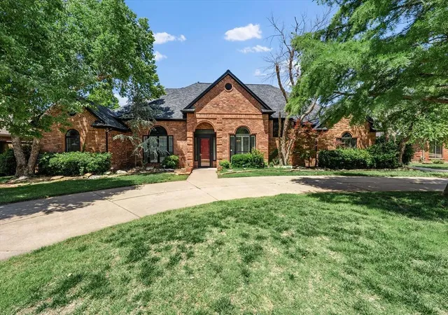 Photo 1 of Sale Pending at 14705 Longford Way, Edmond, OK 73013 | MLS# 1212441 | Listing updated on 2026-08-19