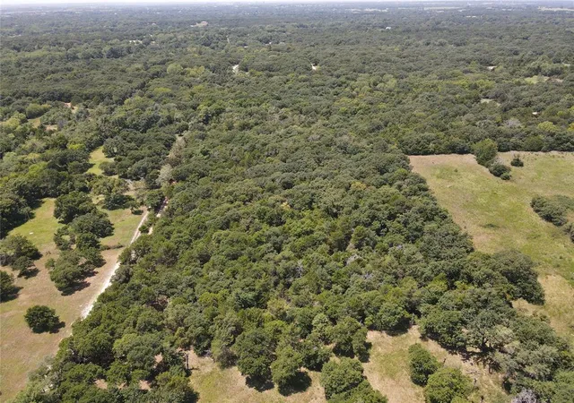 1st image of 6800 Gauntlet Rd, Norman, OK 73026 | MLS# 1212510