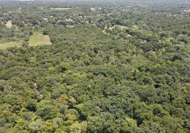 3rd image of 6800 Gauntlet Rd, Norman, OK 73026 | MLS# 1212510