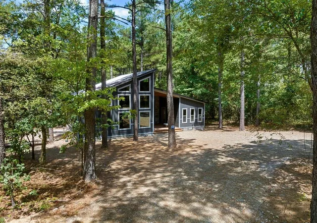 2nd image of 37 Nitro Ln, Broken Bow, OK 74728 | MLS# 1212726