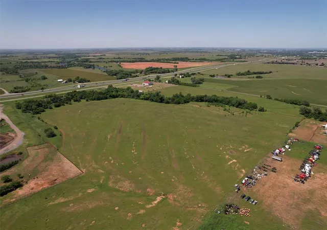 4th image of N I-40 Frontage Rd, Clinton, OK 73601 | MLS# 1212931