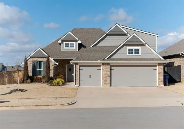 1st image of 9233 Nw 90th St, Yukon, OK 73099 | MLS# 1212941