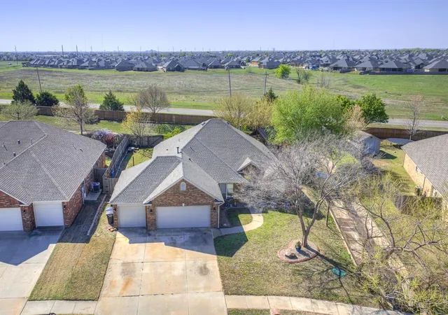 Photo 1 of Single Family Residence at 2036 SW 33rd Street, Moore, OK 73170 | MLS# 1212974 | | Sold on 2026-03-20