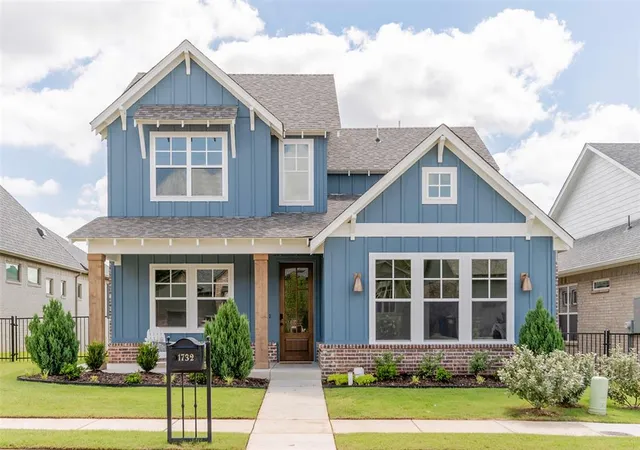 Single family home for sale at 1732 Paseo Pl, Edmond, OK 73034 | MLS# 1213062