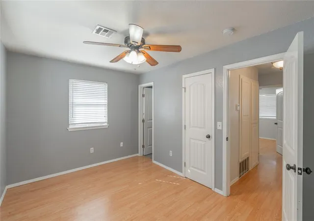4th image of 1317 Lawton, Moore, OK 73160 | MLS# 1213083