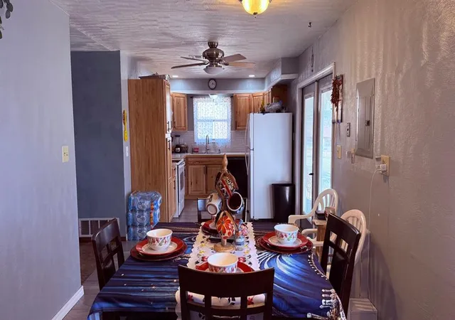 Photo 4 of Single family home for sale at 329 S 24th Street, Clinton, OK 73601 | MLS# 1213093 | Listing updated on 2026-09-21