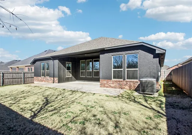 41st image of 13320 Sw 8th St, Yukon, OK 73099 | MLS# 1213206