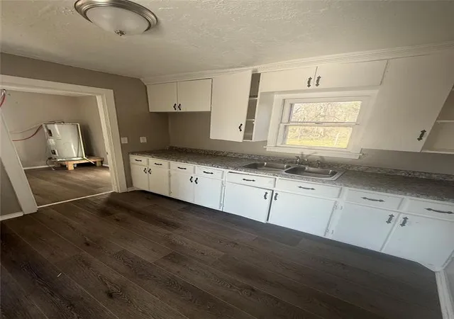 3rd image of 2733 Ne Success St, Oklahoma City, OK 73111 | MLS# 1213230