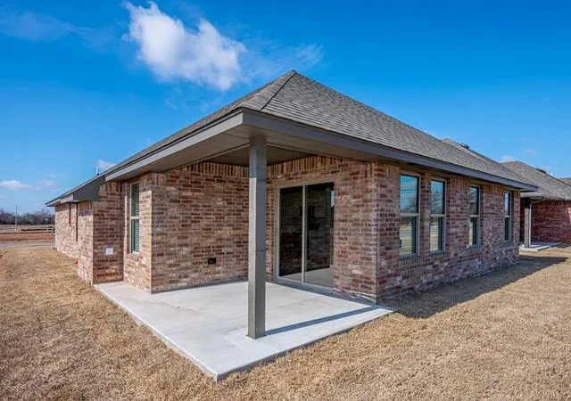 27th image of 1920 Meadow Brook Rd, Yukon, OK 73099 | MLS# 1213297