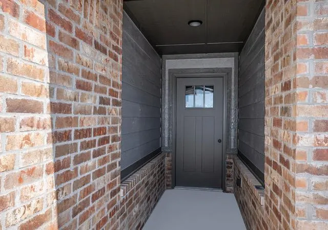 5th image of 1920 Meadow Brook Rd, Yukon, OK 73099 | MLS# 1213297