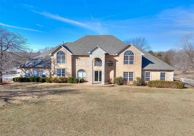 1st image of 3201 Wakefield Ln, Choctaw, OK 73020 | MLS# 1213520