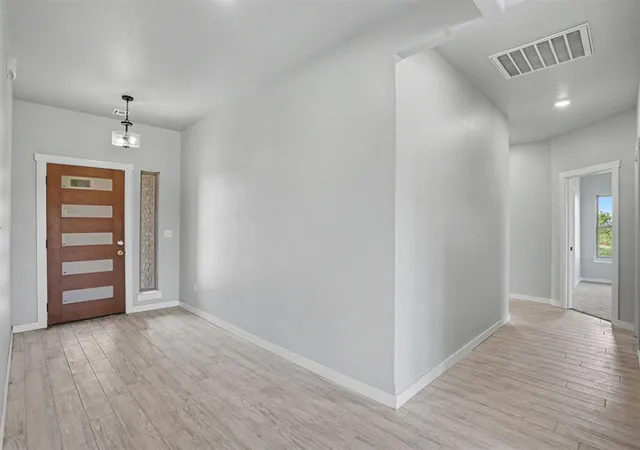 Photo 3 of Single family home for sale at 3324 Continental Ct, Altus, OK 73521 | MLS# 1213857 | Listing updated on 2026-08-13
