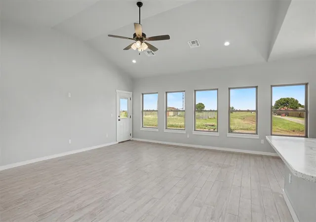 Photo 4 of Single family home for sale at 3324 Continental Ct, Altus, OK 73521 | MLS# 1213857 | Listing updated on 2026-08-13