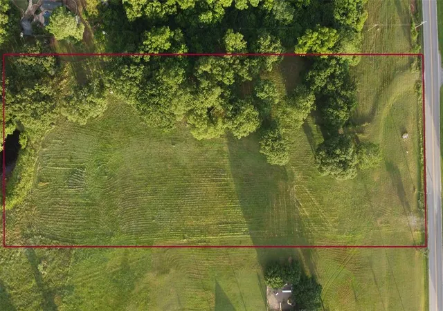 Photo 1 of Land for sale at 4000 E Robinson St, Norman, OK 73026 | MLS# 1213879 | Listing updated on 2026-05-16