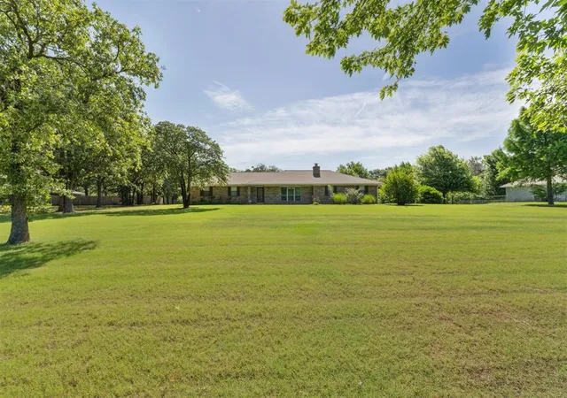 Homes for sale in Shawnee, OK | 9901 Hickory Hollow Rd, Shawnee, OK 74804 | MLS# 1213984