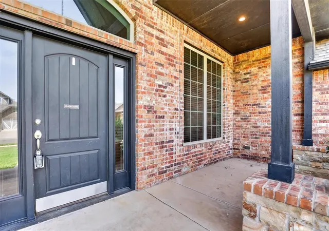3rd image of 18509 Feliz Dr, Edmond, OK 73012 | MLS# 1214099