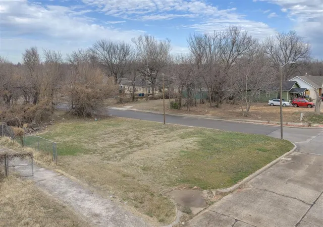 Homes for sale in Oklahoma City, OK | 1453 Ne 14Th St, Oklahoma City, OK 73117 | MLS# 1214146