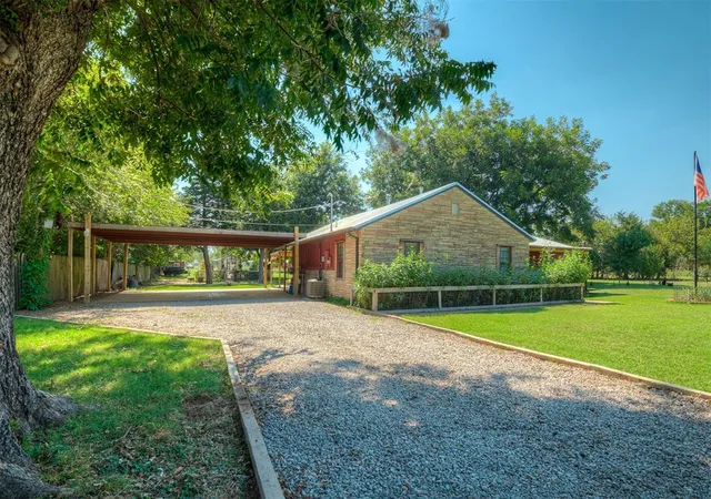 Photo 3 of Sale Pending at 8816 NE 17th Street, Oklahoma City, OK 73141 | MLS# 1214221 | Listing updated on 2026-09-05