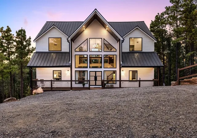 Photo 1 of Single family home for sale at 703 Virginia Pine Pl, Broken Bow, OK 74728 | MLS# 1214575 | Listing updated on 2026-09-05