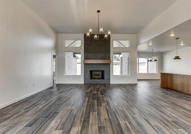 Photo 5 of Single family home for sale at 1913 SW 40th Street, Moore, OK 73160 | MLS# 1214589 | Listing updated on 2026-08-12